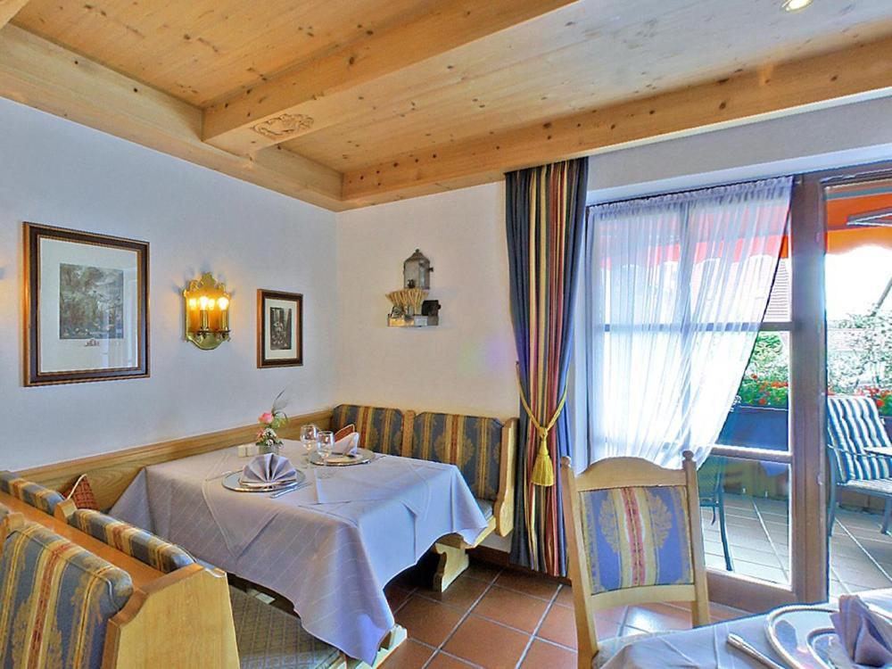 Hotel Alpina Хагнау Екстериор снимка
