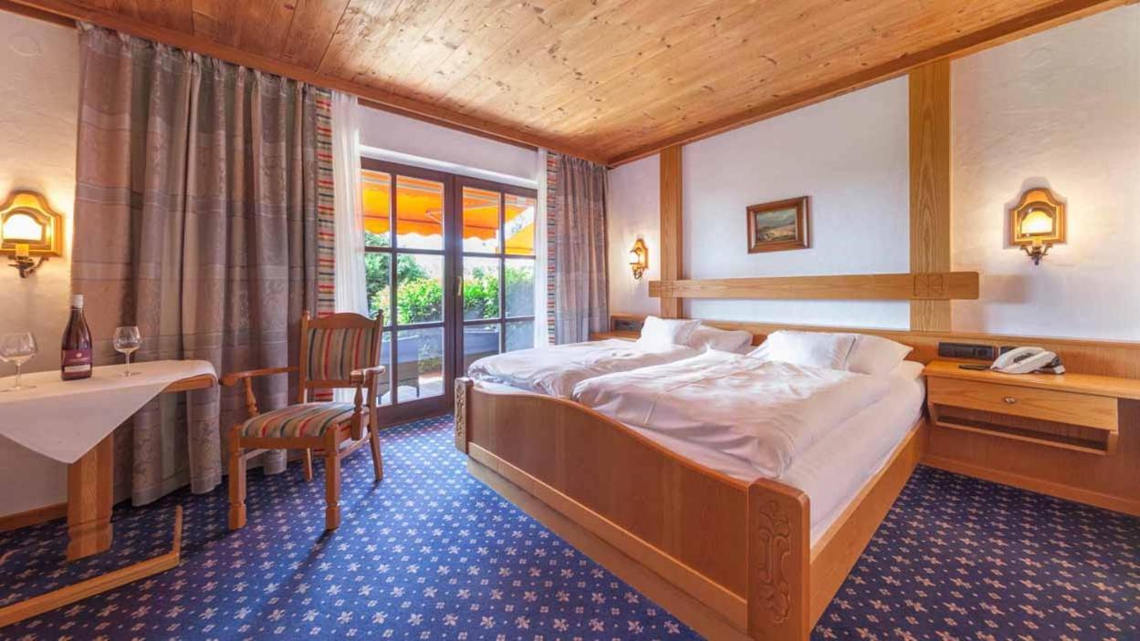 Hotel Alpina Хагнау Екстериор снимка