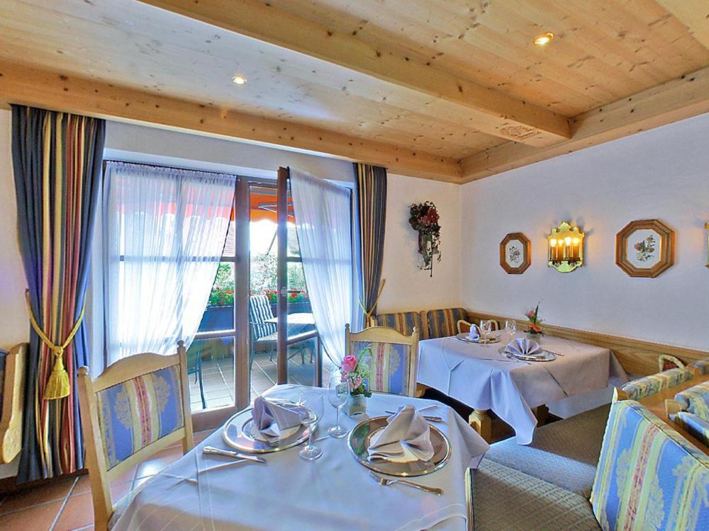 Hotel Alpina Хагнау Екстериор снимка