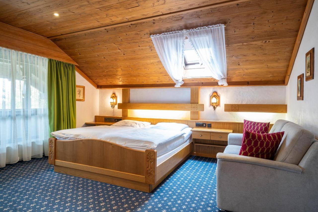 Hotel Alpina Хагнау Екстериор снимка